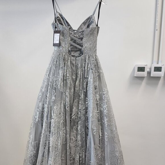 NWT J'Adore Dresses J18022 Prom Dress Gunmetal Size 4 - Picture 6 of 8